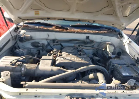 2006 Toyota Tundra Base V8 from USA, damaged, VIN 5TBJT32156S472924